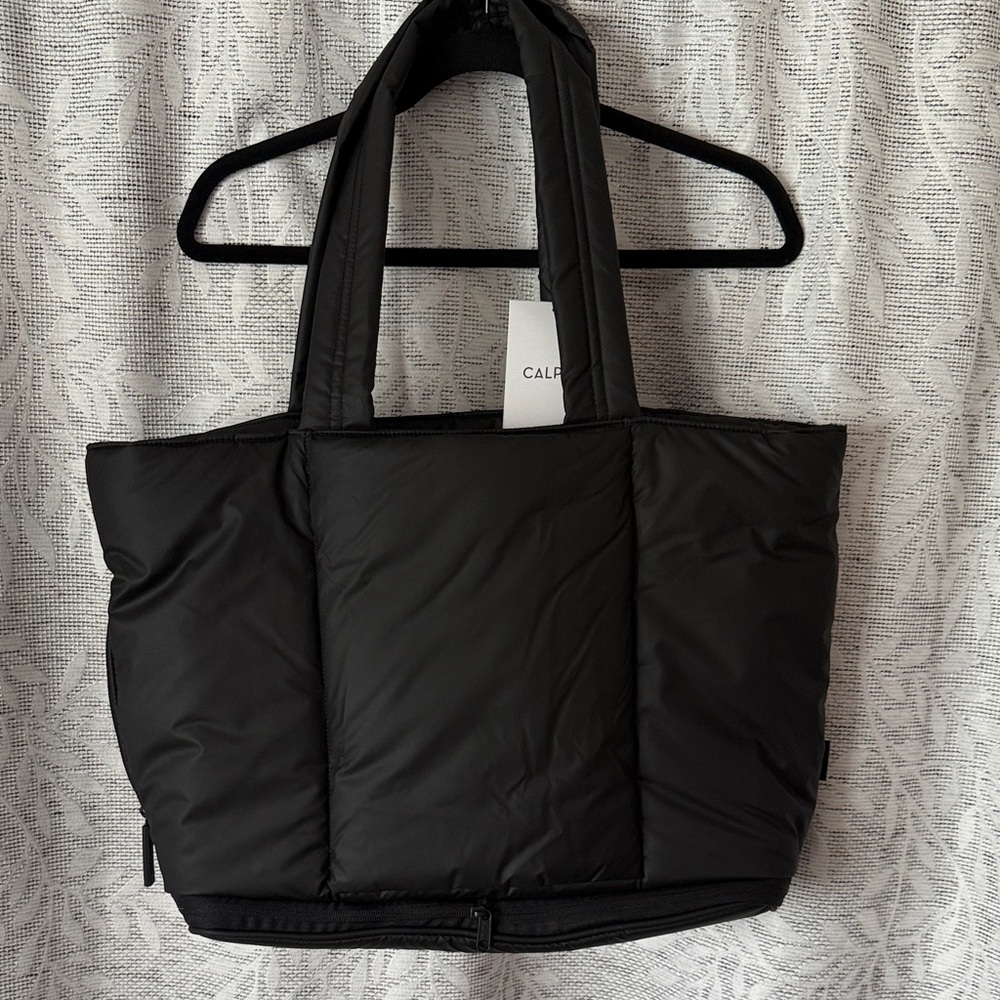 NWT Calpak Luka Expandable Laptop Tote Bag